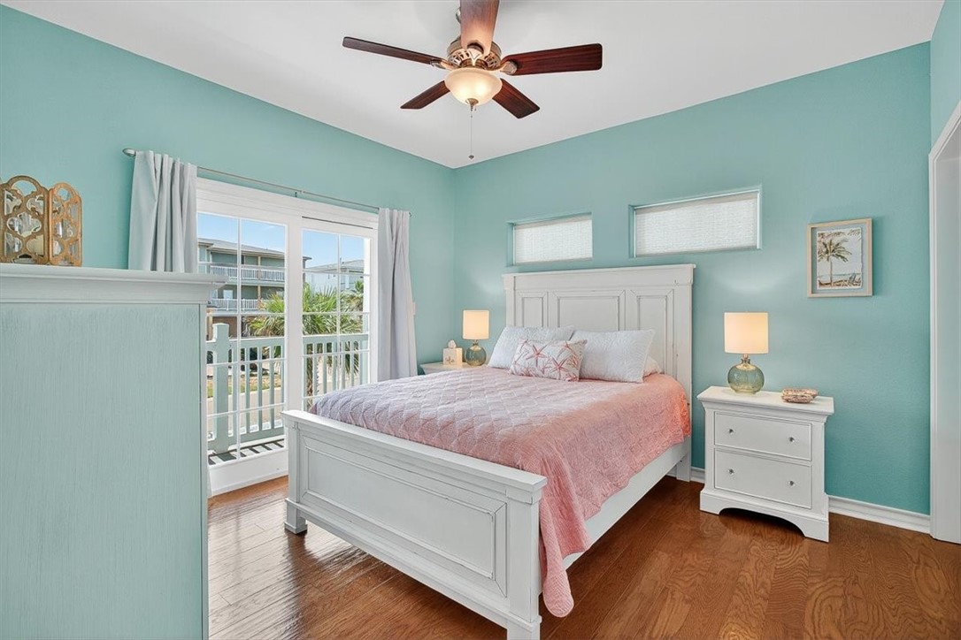 853 Oceanside Drive Port Aransas TX 78373