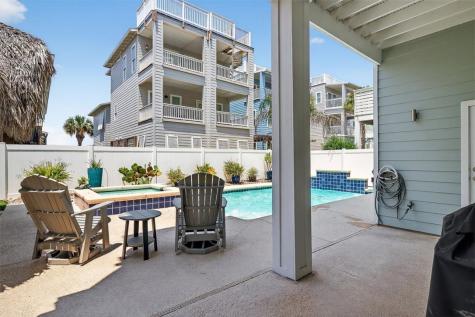 853 Oceanside Drive Port Aransas TX 78373
