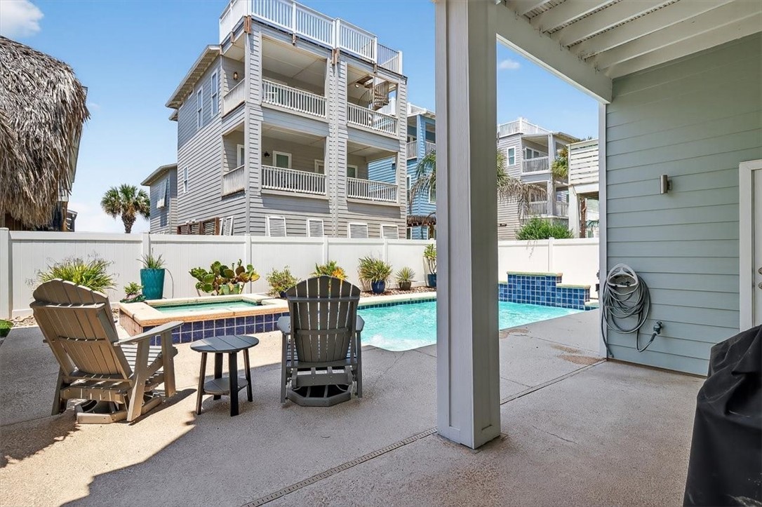 853 Oceanside Drive Port Aransas TX 78373