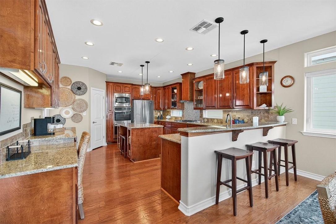 853 Oceanside Drive Port Aransas TX 78373