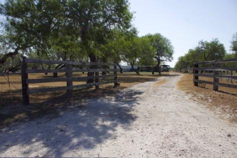 779 S County Road 1145 Riviera TX 78379