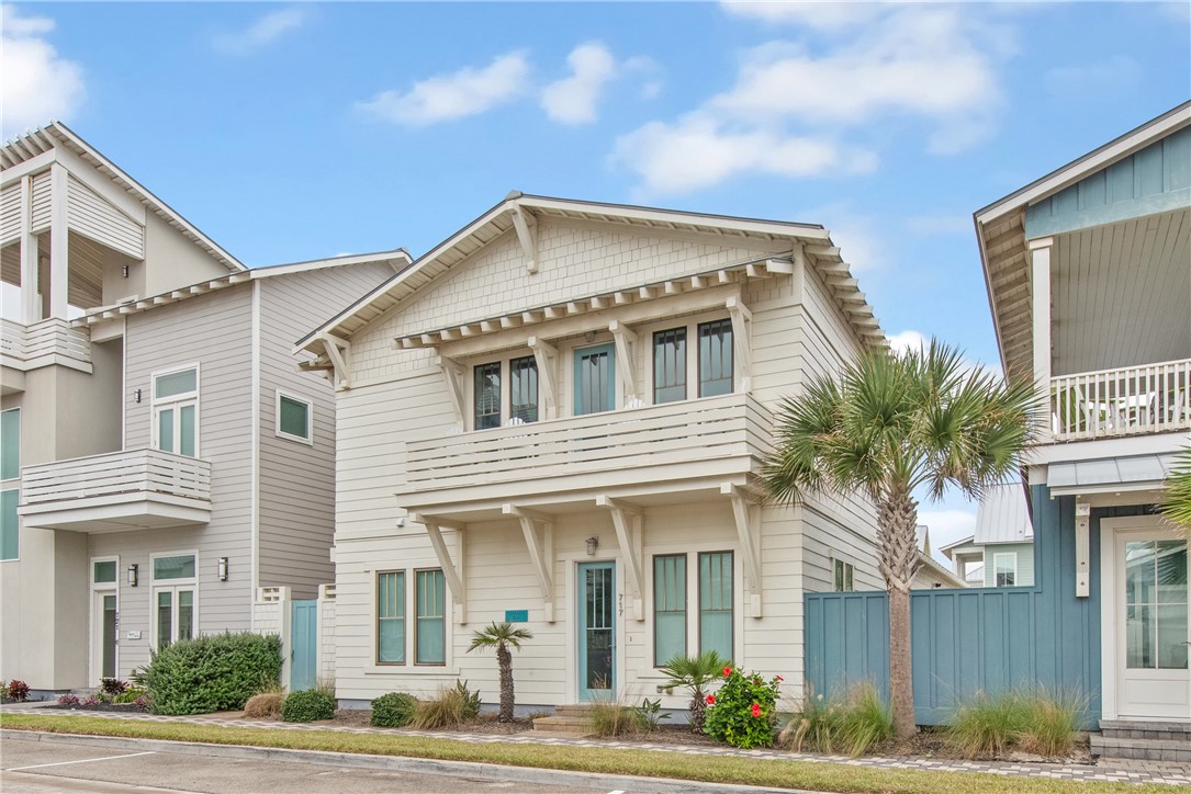 717 Sunrise Avenue Port Aransas TX 78373