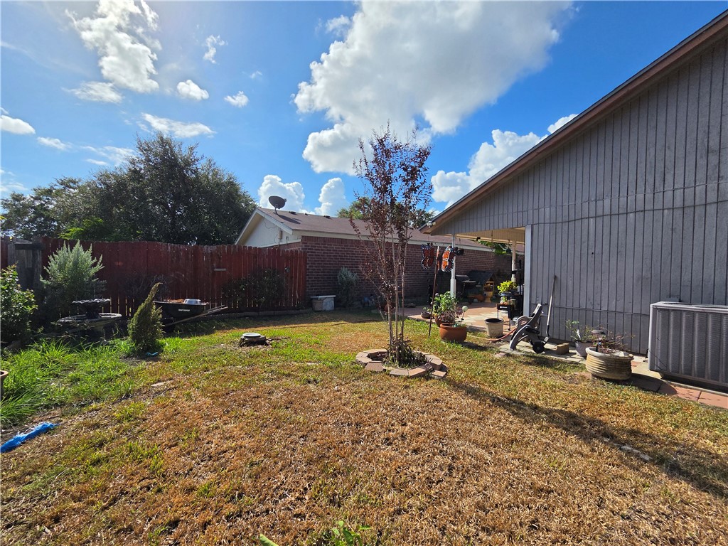5326 Crossridge Drive Corpus Christi TX 78413