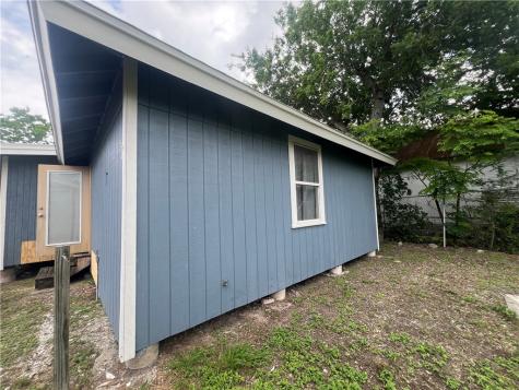 1217 12th Street Corpus Christi TX 78404