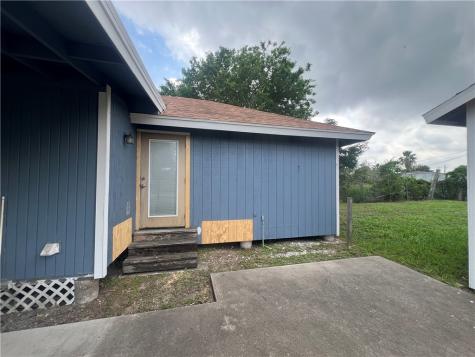 1217 12th Street Corpus Christi TX 78404