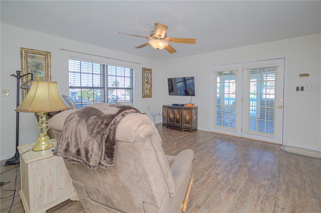 704 S Magnolia Street Rockport TX 78382