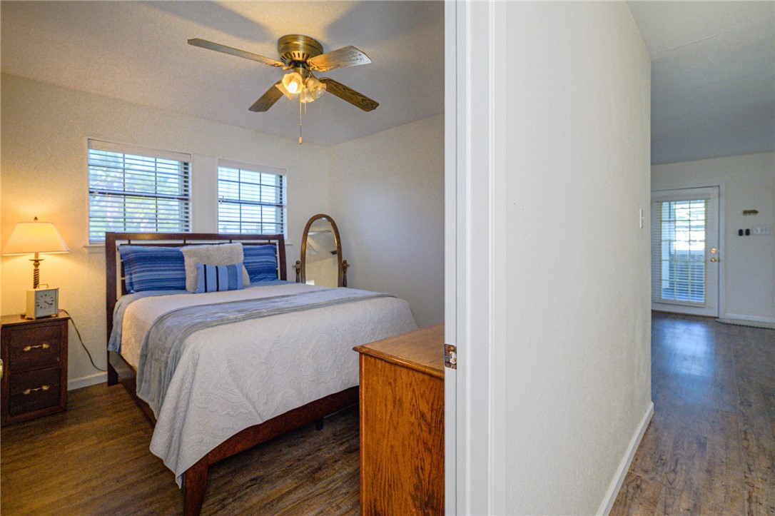 704 S Magnolia Street Rockport TX 78382