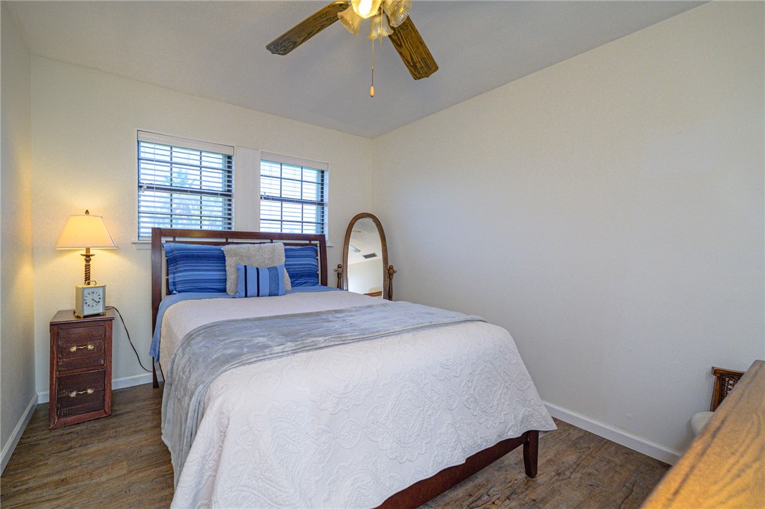 704 S Magnolia Street Rockport TX 78382