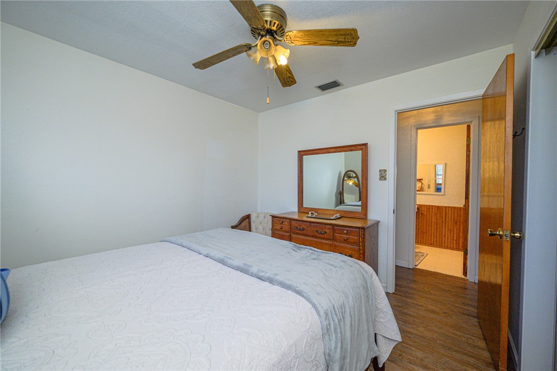 704 S Magnolia Street Rockport TX 78382