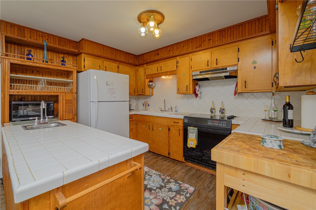 704 S Magnolia Street Rockport TX 78382