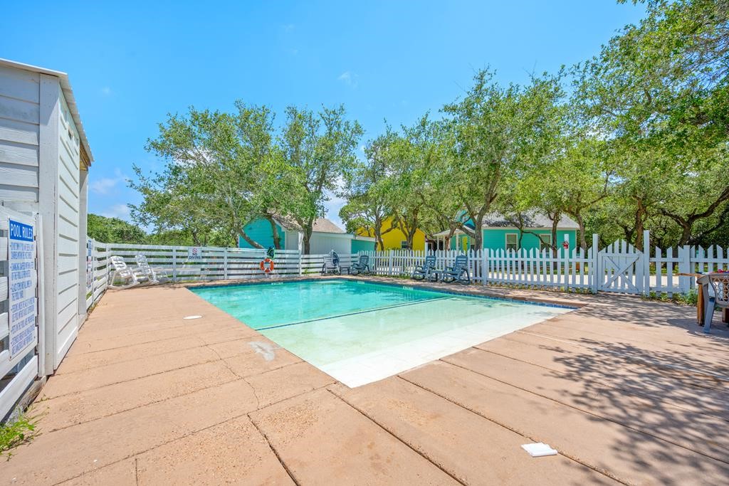 5481 Hwy 35 N 9 Rockport TX 78382
