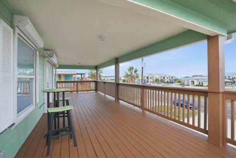 1619 S Church Street Rockport TX 78382