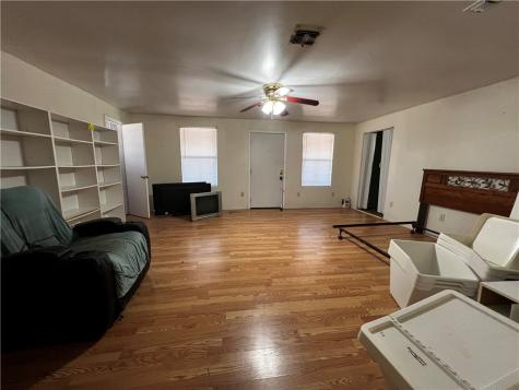 4599 Cindy Lane Robstown TX 78380