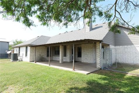 100 Lone Oak Street Portland TX 78374