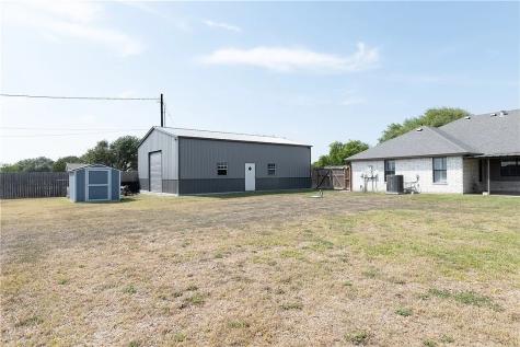 100 Lone Oak Street Portland TX 78374