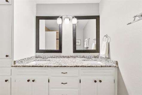4950 Oakmont Drive Corpus Christi TX 78413