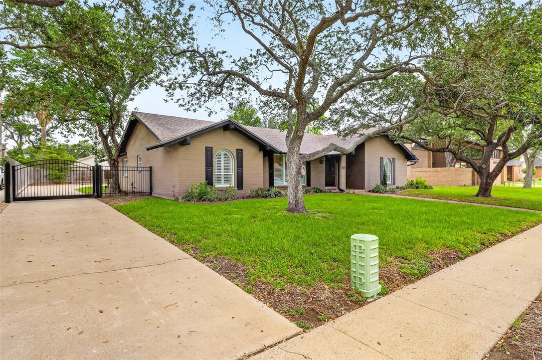 4950 Oakmont Drive Corpus Christi TX 78413