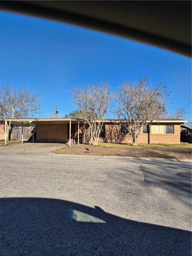 1410 Lawndale Drive Kingsville TX 78363