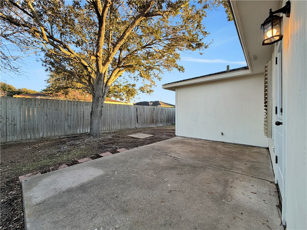 7810 Falcon Drive Corpus Christi TX 78414
