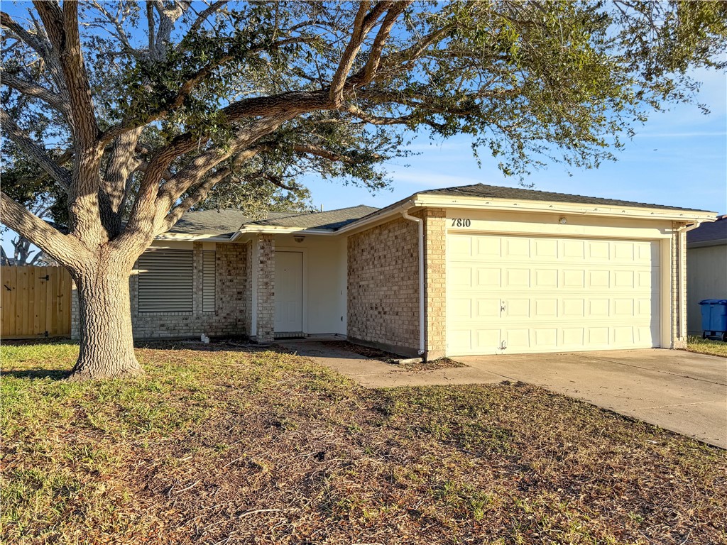 7810 Falcon Drive Corpus Christi TX 78414