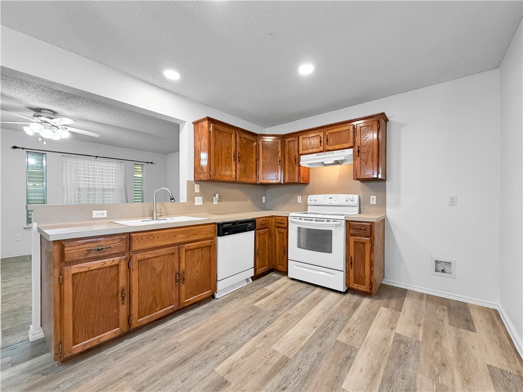 7810 Falcon Drive Corpus Christi TX 78414