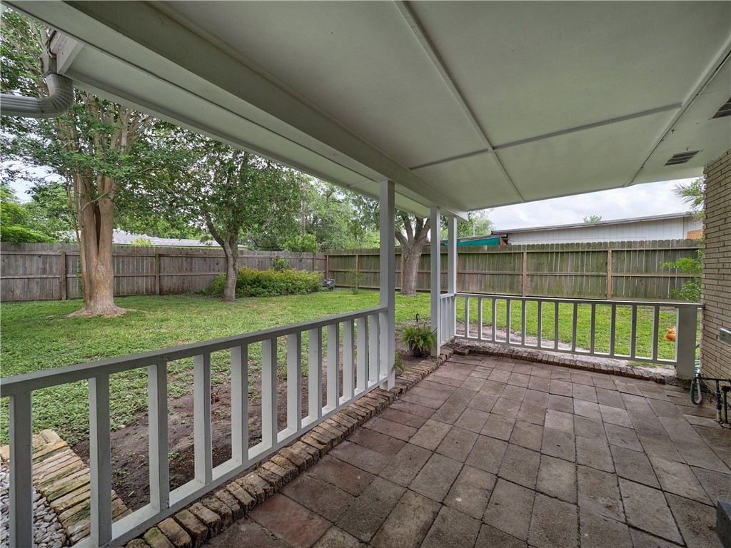 702 Drexel Drive Corpus Christi TX 78412