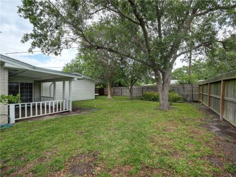 702 Drexel Drive Corpus Christi TX 78412