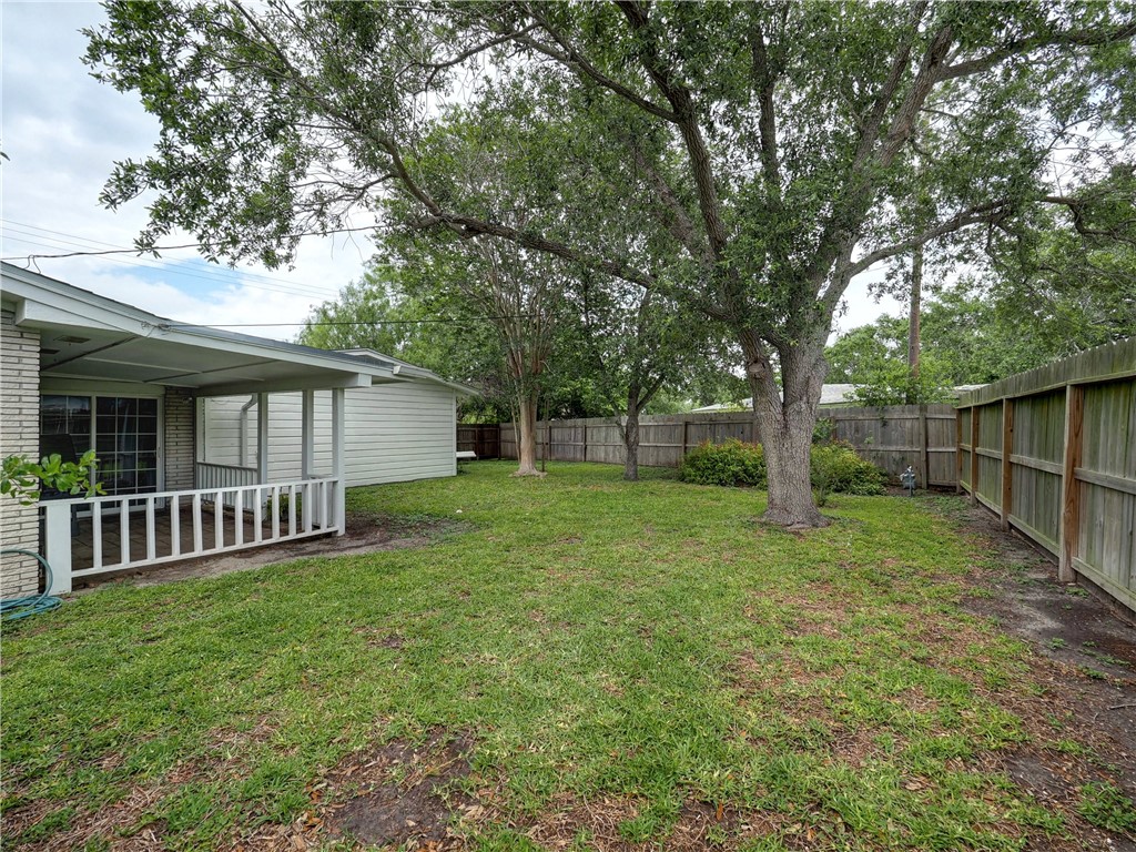 702 Drexel Drive Corpus Christi TX 78412