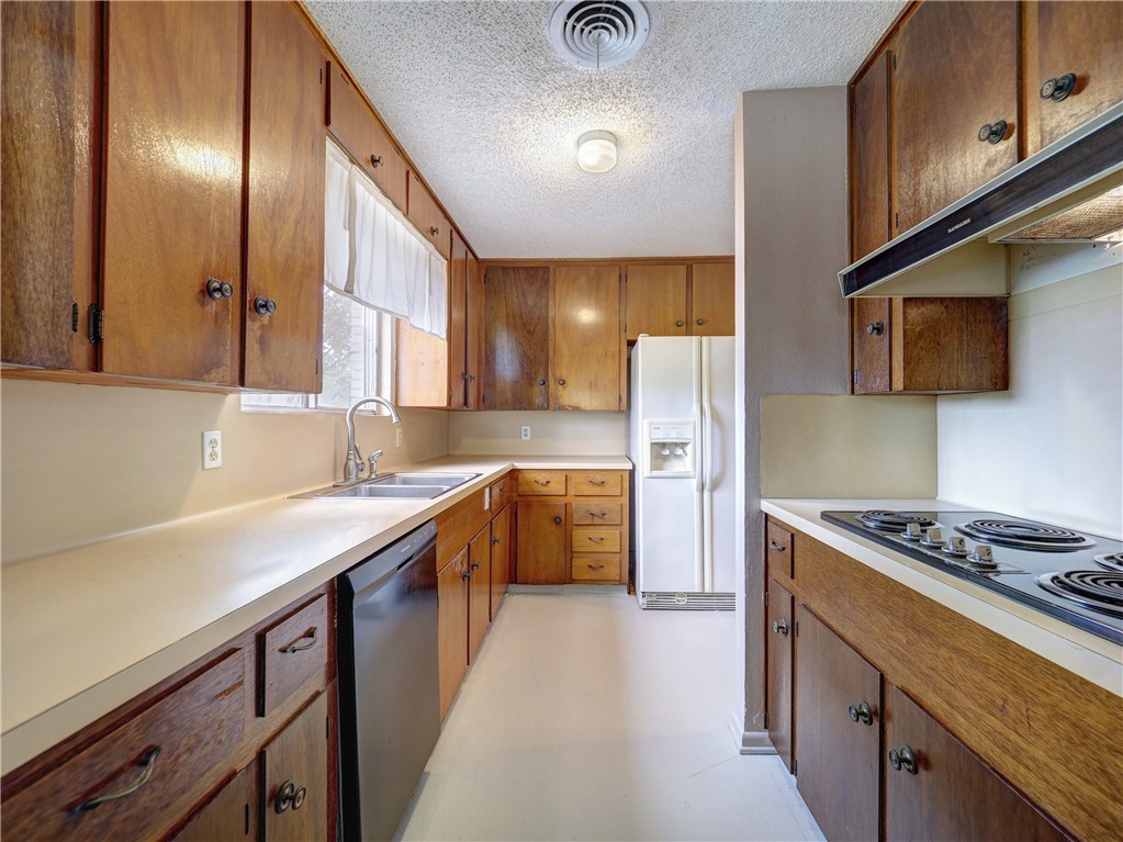 702 Drexel Drive Corpus Christi TX 78412