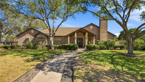 5902 Woodmere Drive Corpus Christi TX 78414