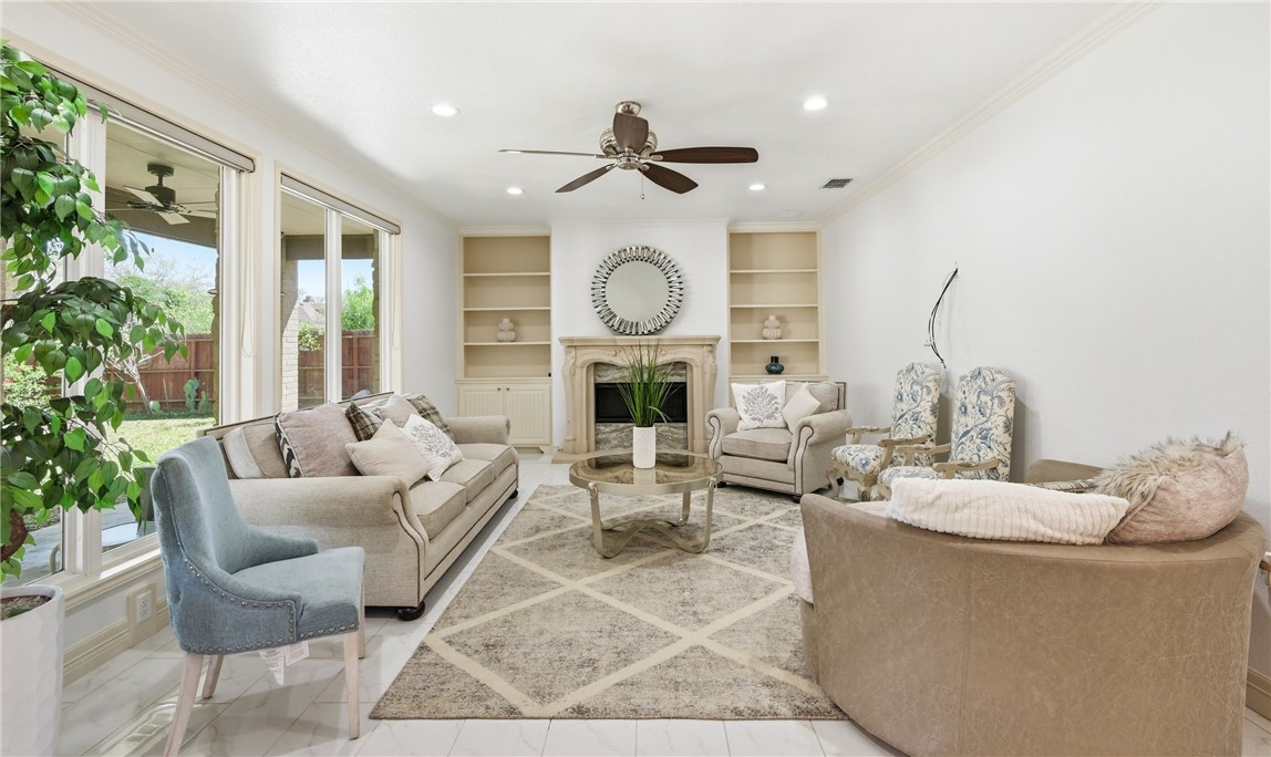 5902 Woodmere Drive Corpus Christi TX 78414