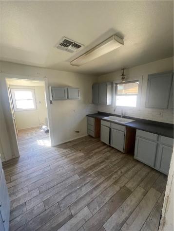 1733 Karen Drive Corpus Christi TX 78416