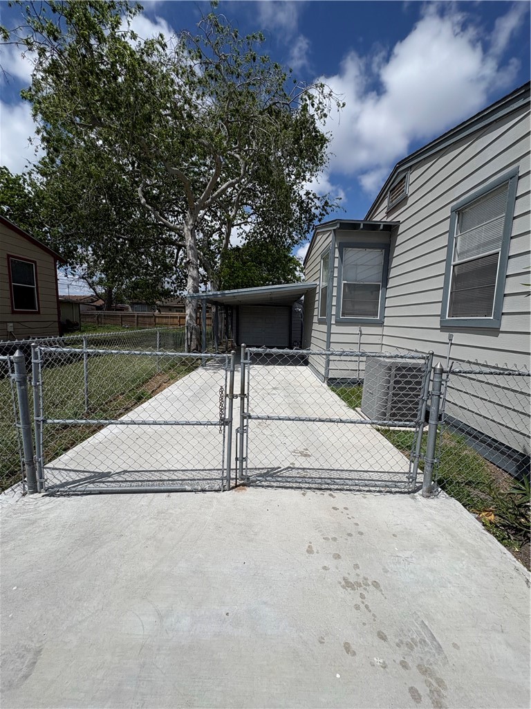 1341 Daytona Drive Corpus Christi TX 78415