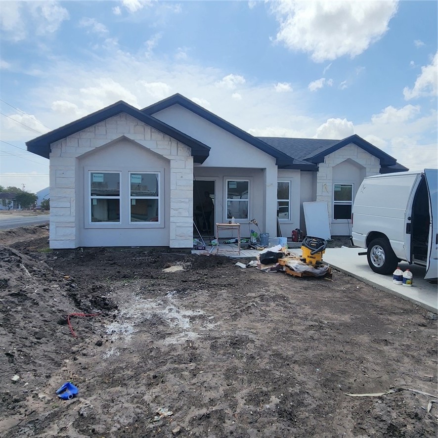 429 E Richard Avenue Kingsville TX 78363