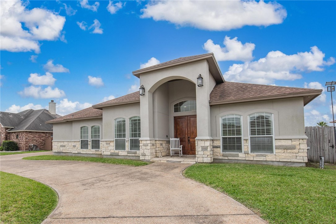 5425 Crossridge Drive Corpus Christi TX 78413