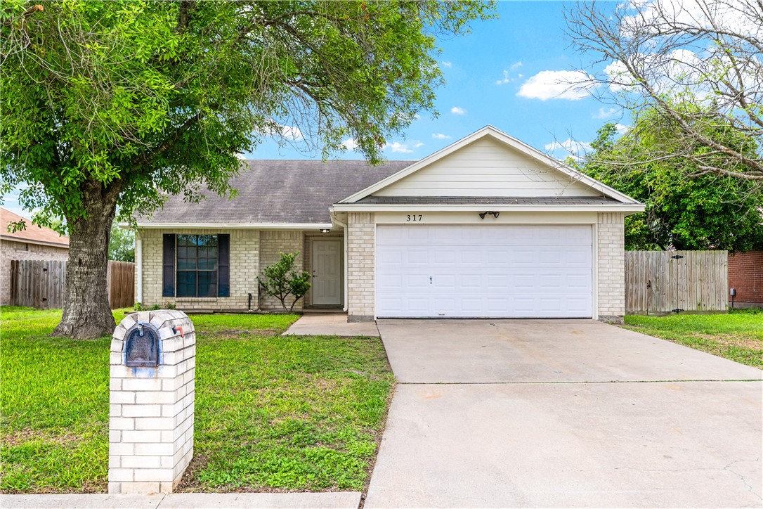 317 Lemonwood Drive Kingsville TX 78363