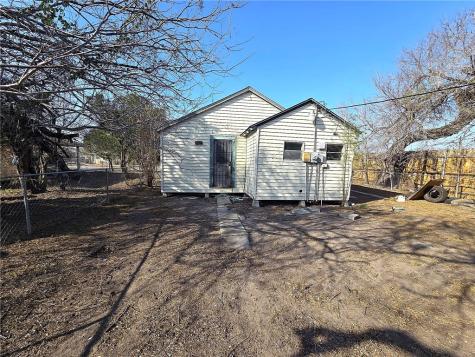 909 E Kleberg Avenue Kingsville TX 78363