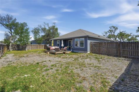 117 Aruba Drive Rockport TX 78382