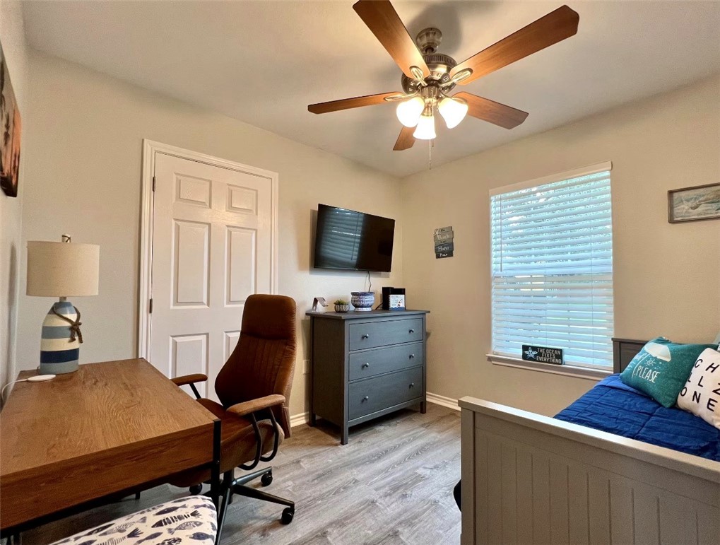 611 N Kossuth Street Rockport TX 78382