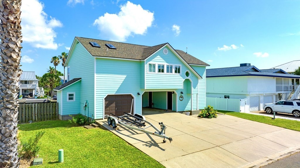 20 Flamingo Road Rockport TX 78382