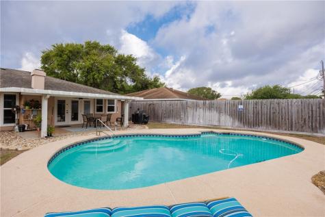 542 Vega Drive Corpus Christi TX 78418