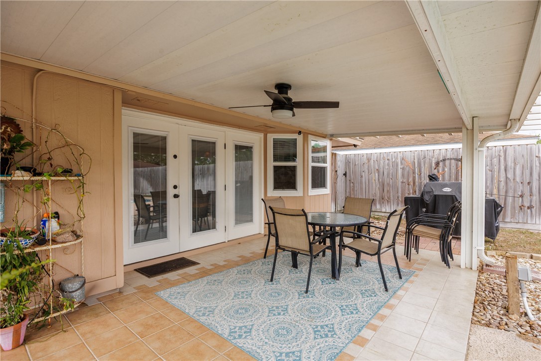 542 Vega Drive Corpus Christi TX 78418
