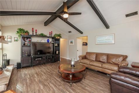 542 Vega Drive Corpus Christi TX 78418
