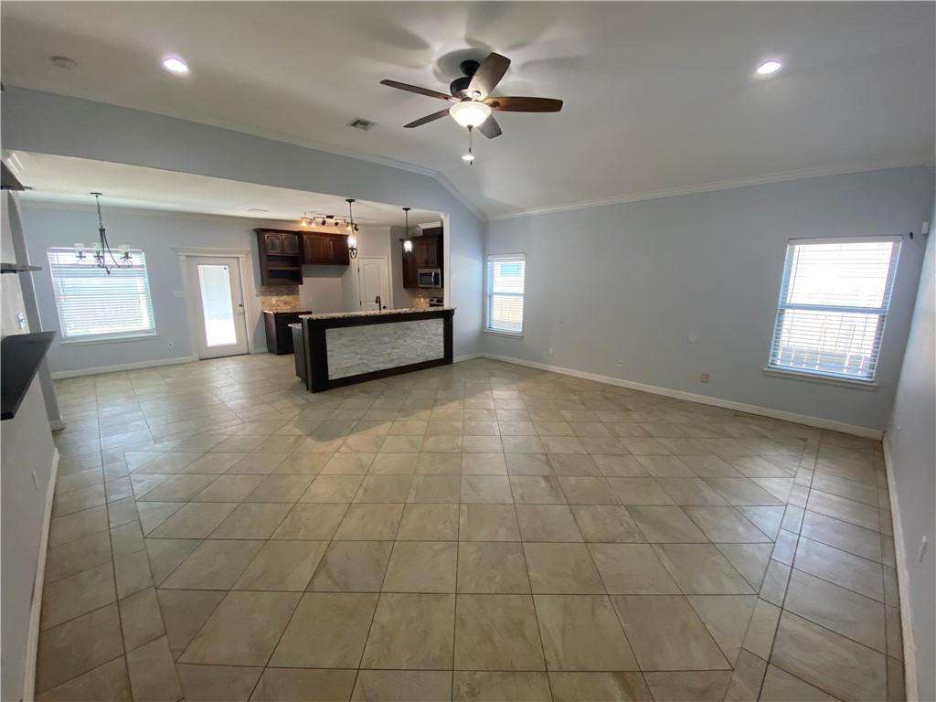 3837 Woodhouse Corpus Christi TX 78414