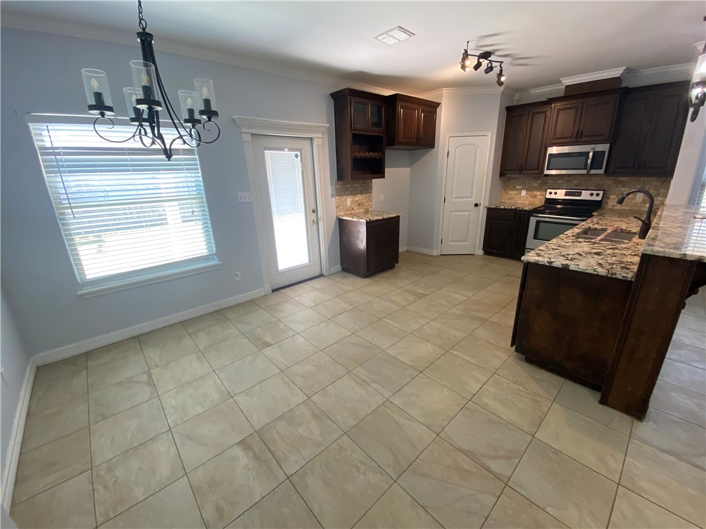 3837 Woodhouse Corpus Christi TX 78414