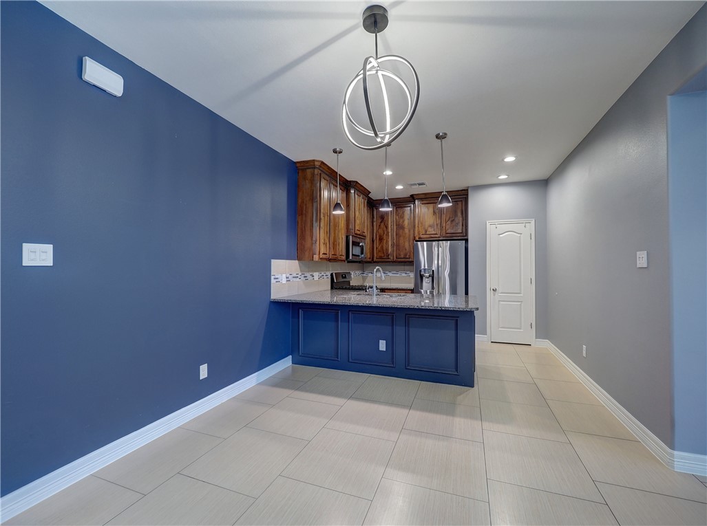 7421 Seal Beach Court Corpus Christi TX 78414