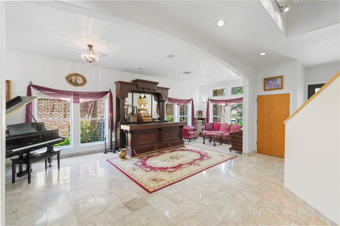 4827 Ocean Drive Corpus Christi TX 78412