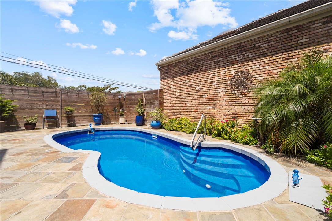 4827 Ocean Drive Corpus Christi TX 78412
