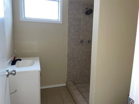 601 E Lucille Street Hebbronville TX 78361
