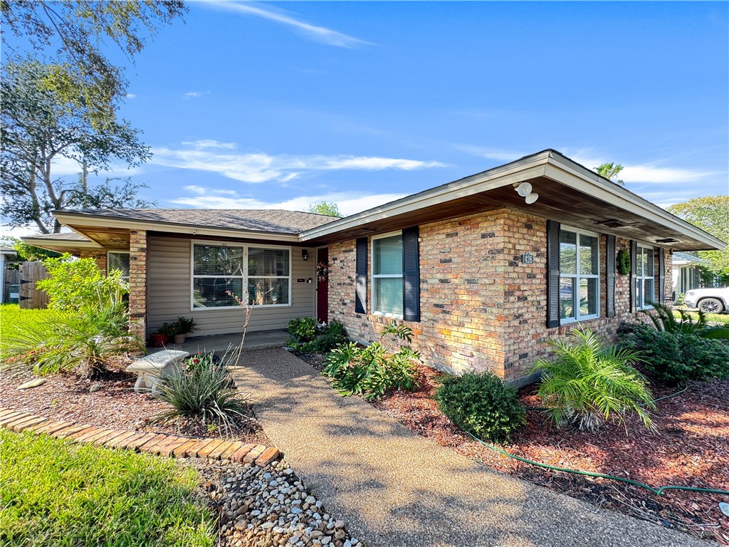 426 Sharon Drive Corpus Christi TX 78412